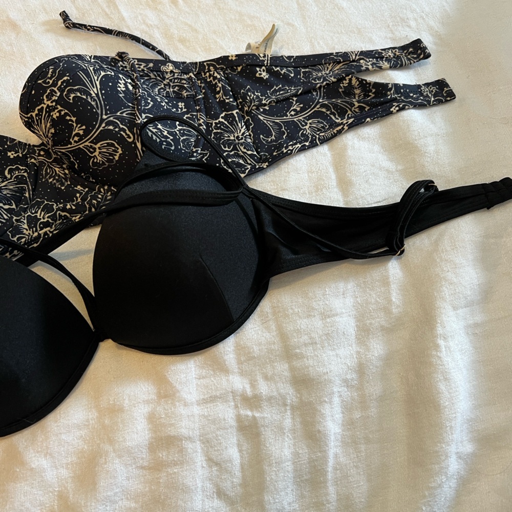 American Eagle Outfitters Black and Cream Bandeau Intimates. Size Med. - Picture 2 of 15